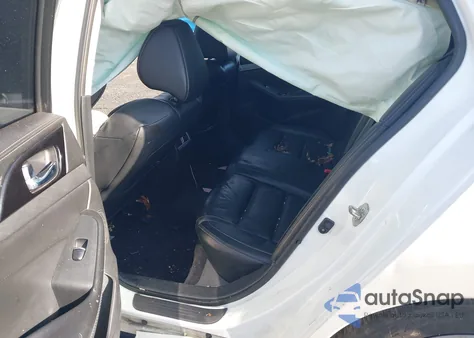 2017 Nissan Maxima 3.5 Sl from USA, damaged, VIN 1N4AA6AP2HC441385